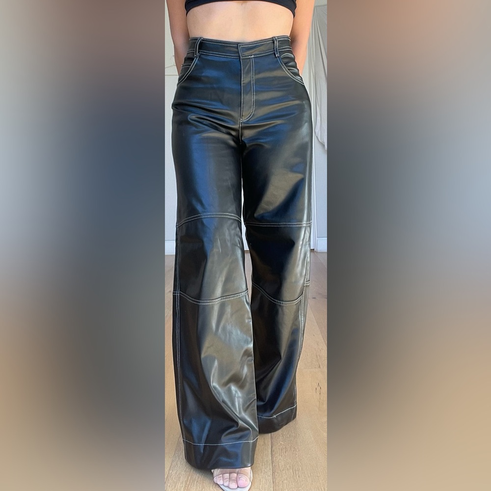 ZARA Faux Leather Wide-Leg Pants – Black (Size XS / MEX 24)